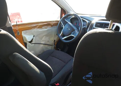 2018 Chevrolet Sonic Lt Auto z USA, uszkodzony, nr VIN 1G1JD6SHXJ4120518